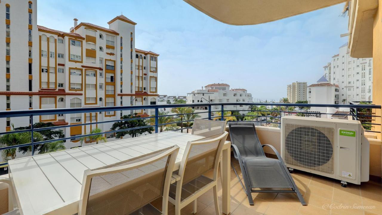 Apartament Cozy Overlooking Estepona's Marina! Estepona