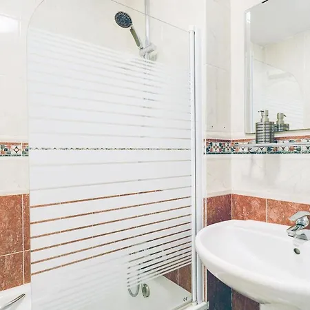 Cozy Apartment Overlooking Estepona'S Marina! Exterior photo