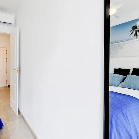 Cozy Apartment Overlooking Estepona'S Marina! Exterior photo