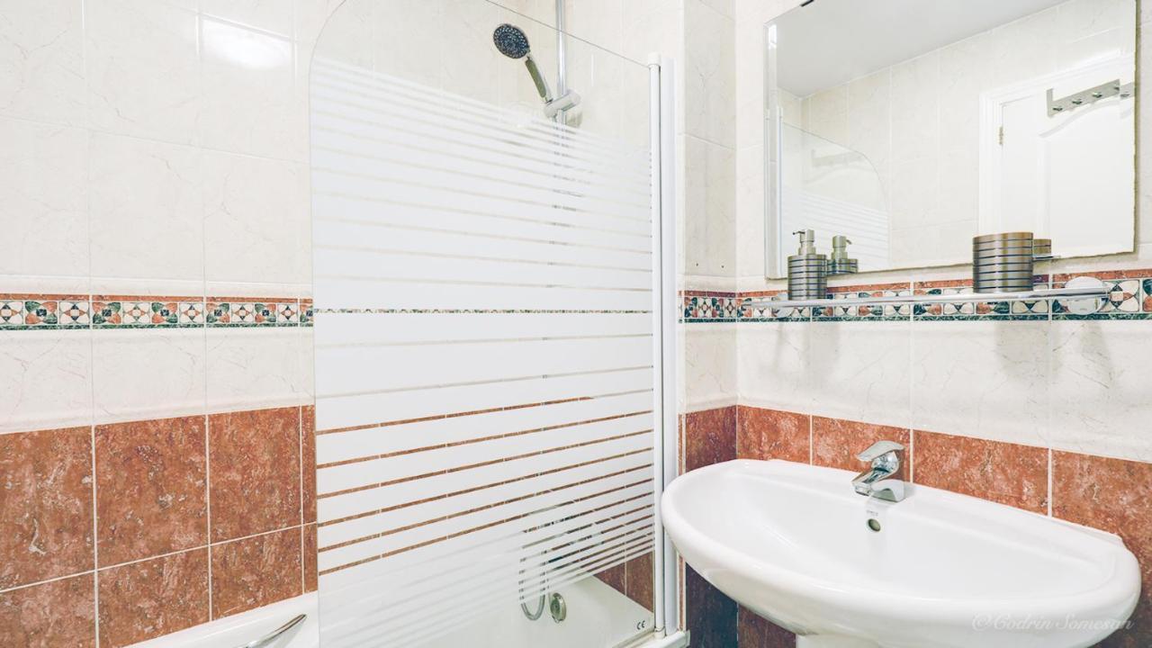 Apartament Cozy Overlooking Estepona's Marina!